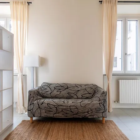 Elegante Monolocale A Due Passi Da Paolo Sarpi Daire